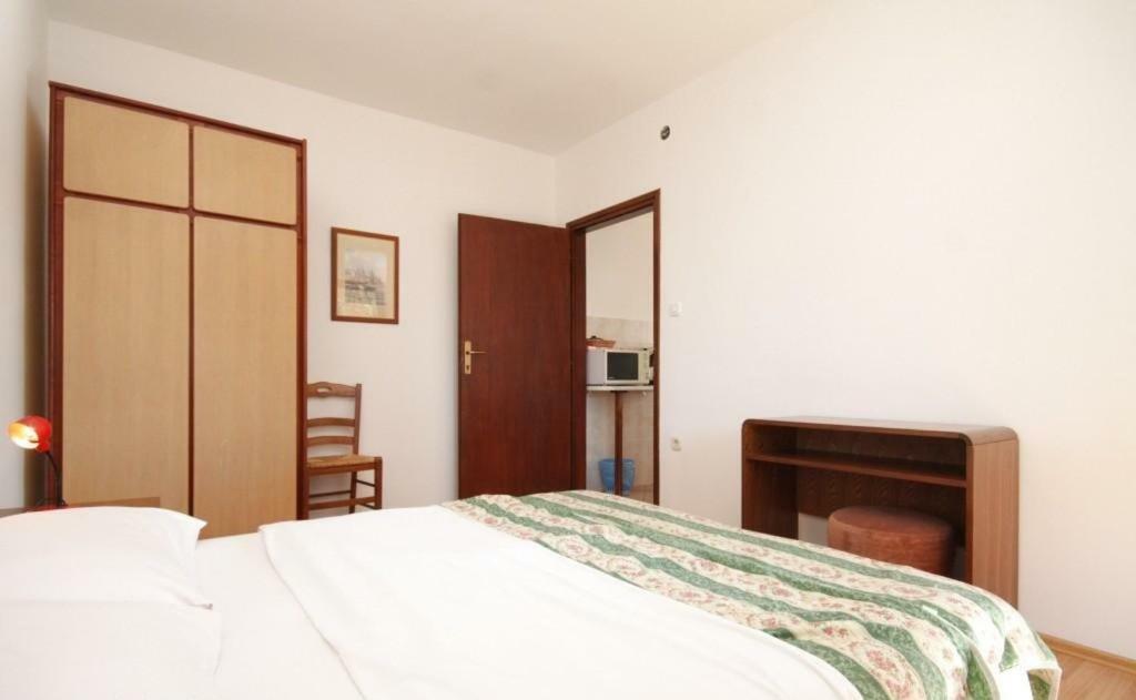 Apartment Radovan Пореч Экстерьер фото
