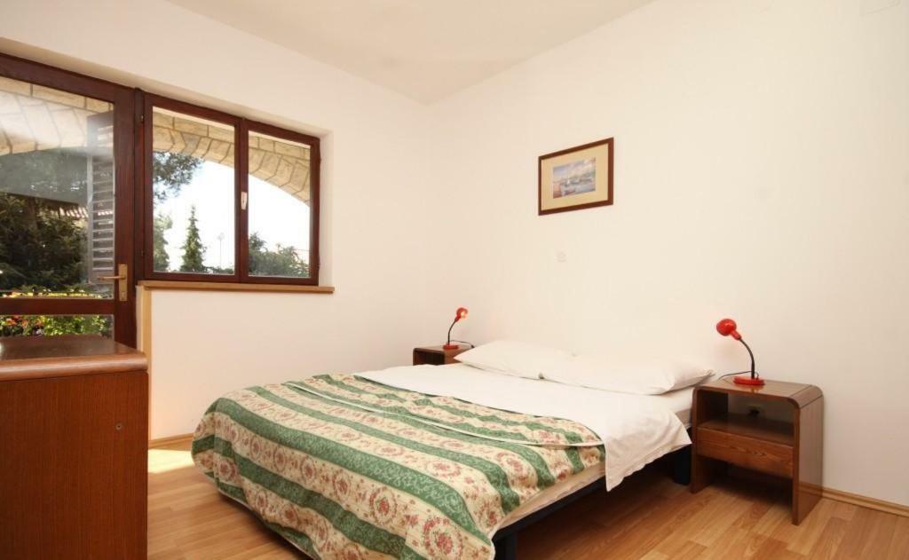 Apartment Radovan Пореч Экстерьер фото