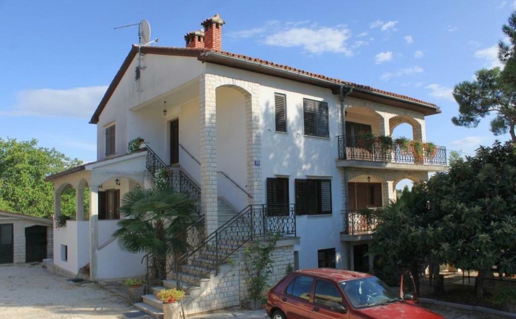 Apartment Radovan Пореч Экстерьер фото