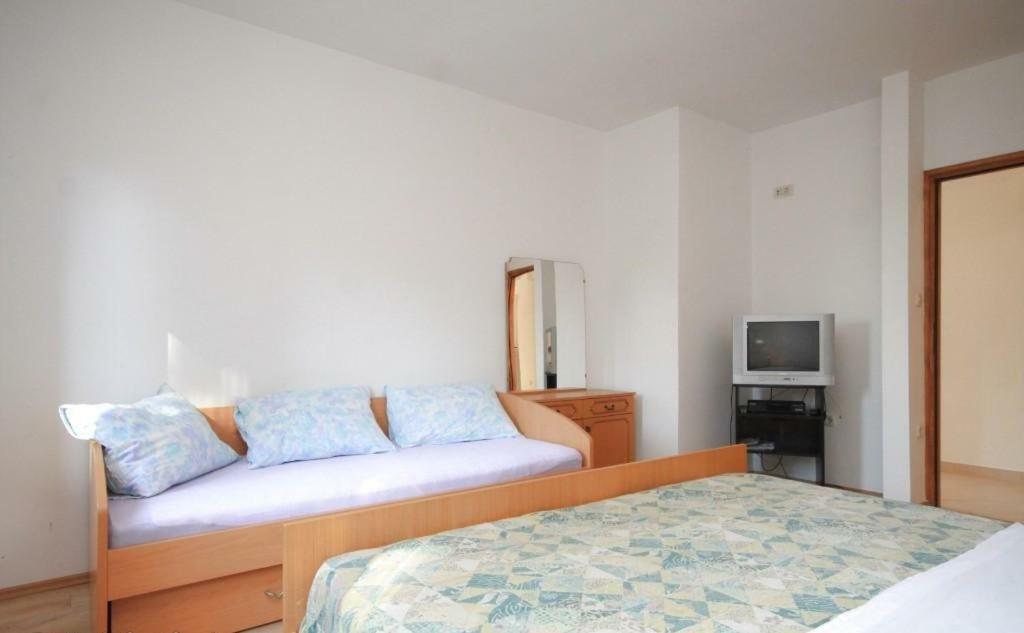 Apartment Radovan Пореч Экстерьер фото